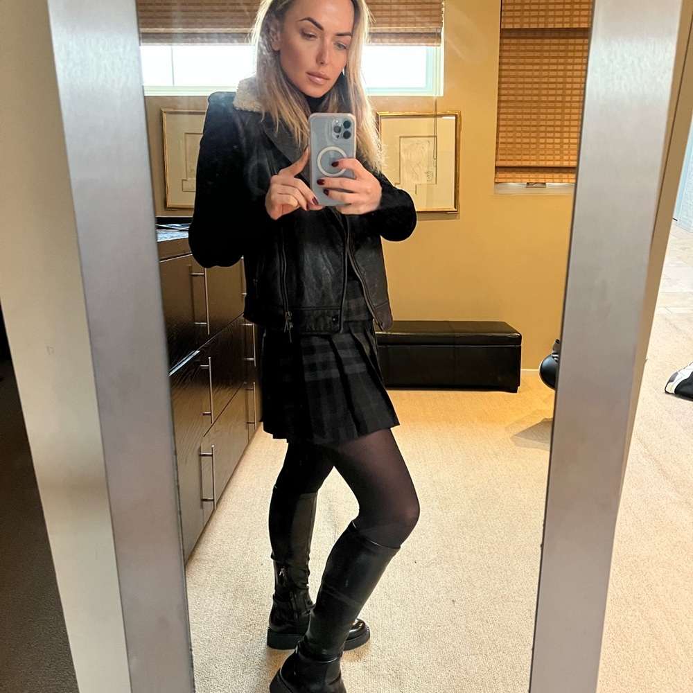 Burberry wool mini skirt